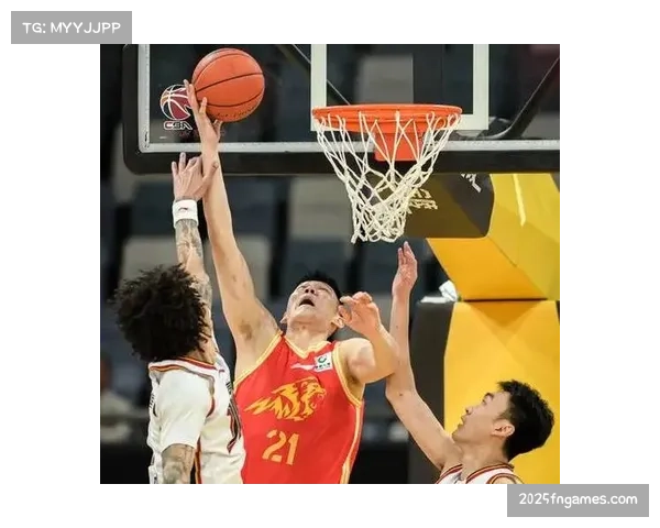 浙江广厦裁掉雷琼·塔克，注册前NBA内线马利克·威廉姆斯